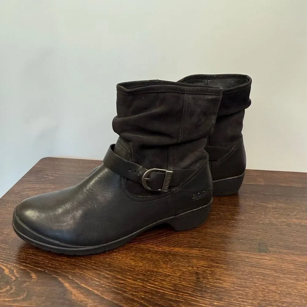 Bogs Women’s Cassie low waterproof leather black boot size 8.5